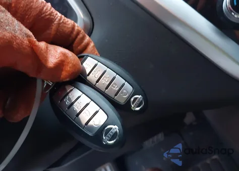 2015 Nissan Murano Platinum из США, поврежденный, VIN 5N1AZ2MG8FN218353